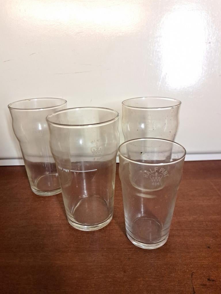 England pint beer oude bier glazen antiek, Ophalen of Verzenden, Gebruikt, Overige typen