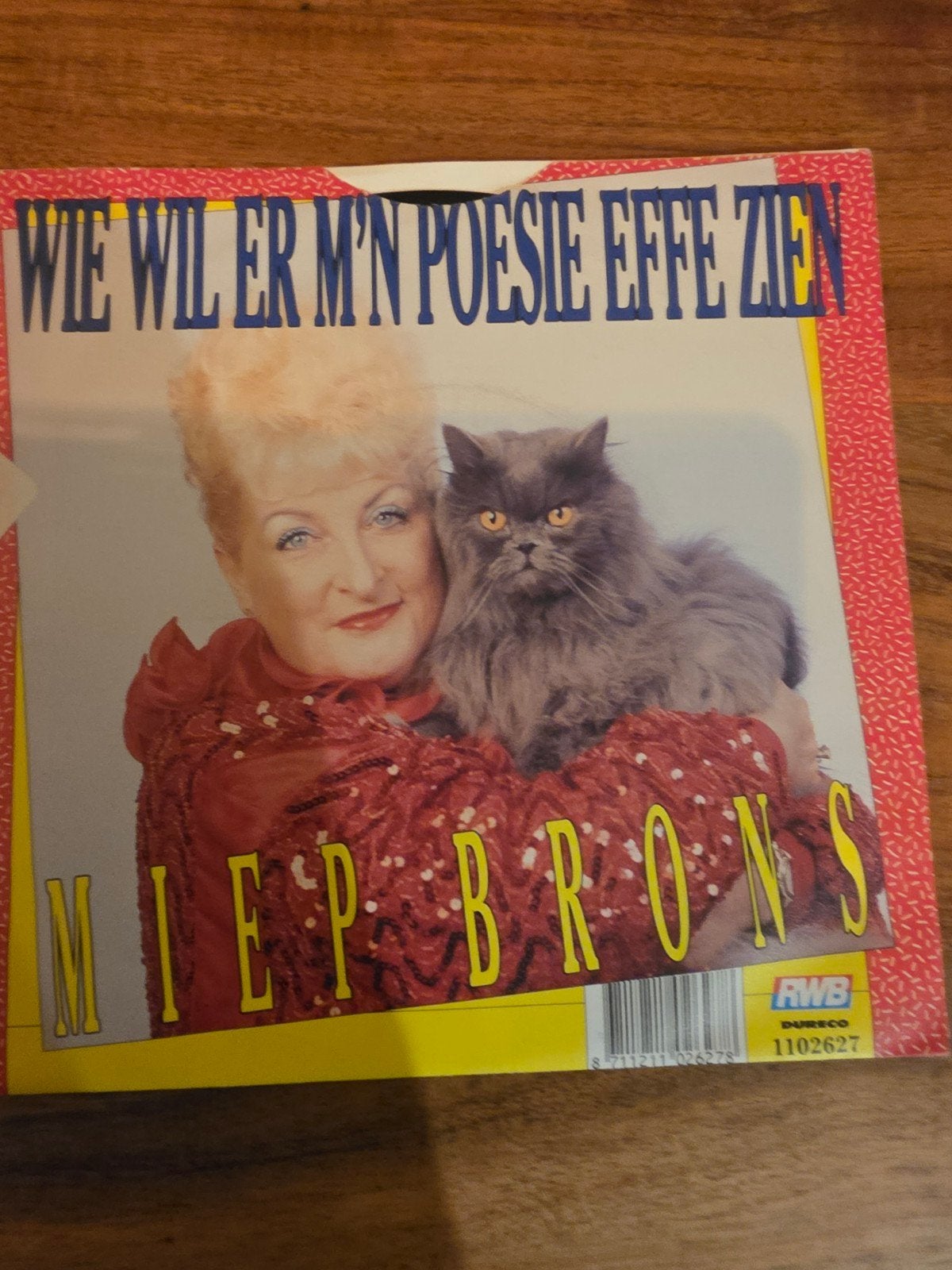 Miep Brons - Wie Wil Er M'n Poesie Effen Zien Single, Gebruikt, 7 inch, Ophalen of Verzenden, Overige typen