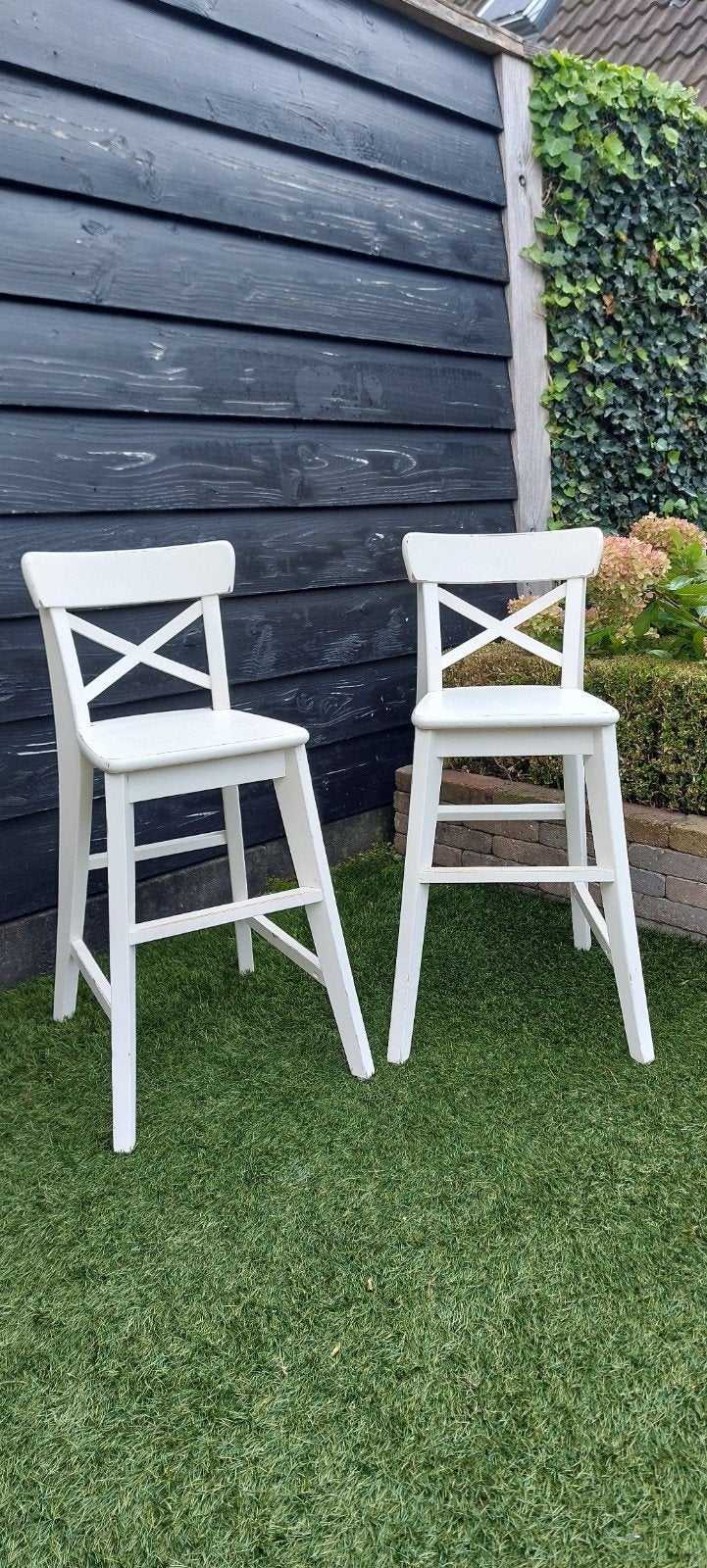 Twee hoge kinderstoelen (type INGOLF, Ikea), Ophalen, Gebruikt, Twee, Wit