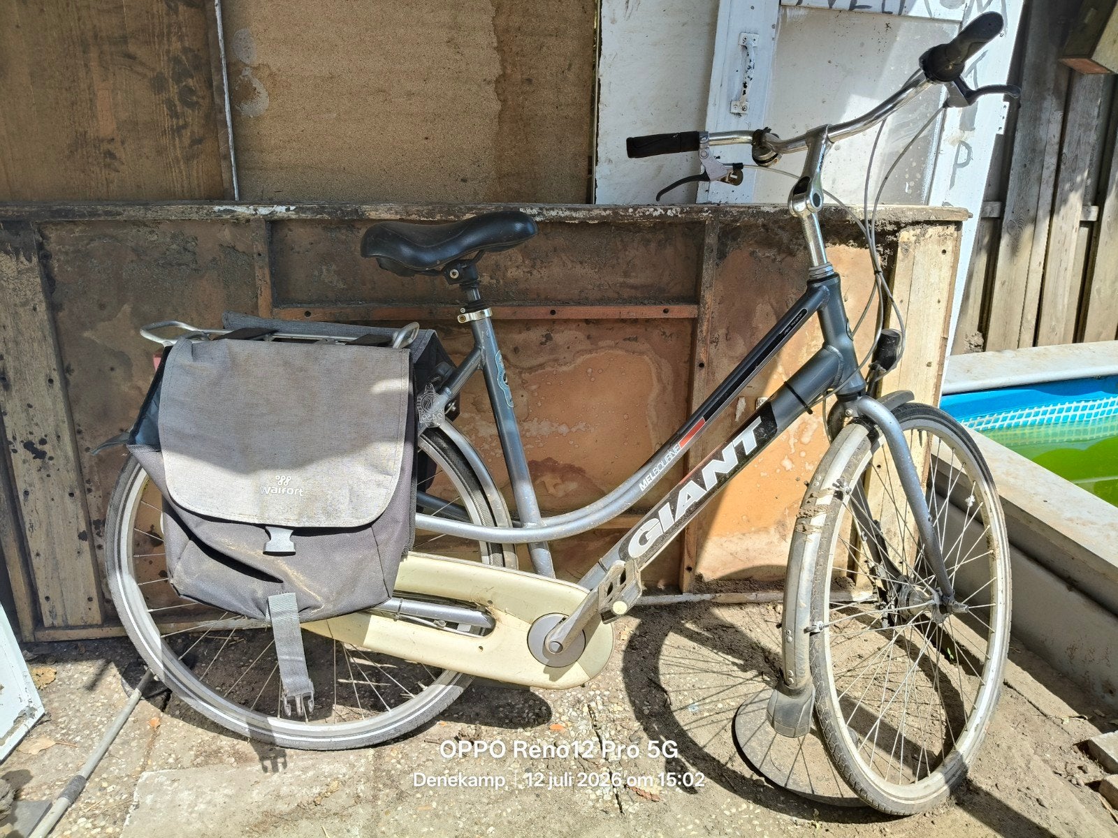 Giant fiets met fietstas - Gebruikt, maar functioneel, Ophalen, Gebruikt, Giant