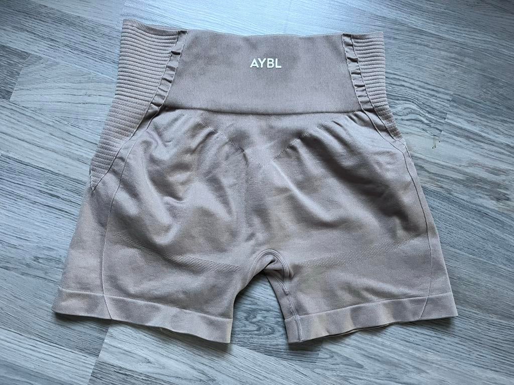 AYBL Taupe sportbroekje, Ophalen of Verzenden, Zo goed als nieuw