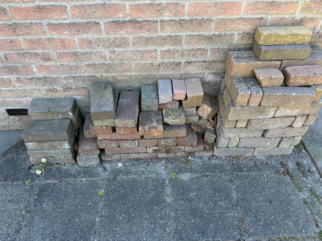 Gratis af te halen, Ophalen, Zo goed als nieuw, Beton, Klinkers