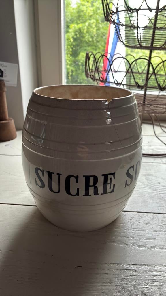 Oude beboterde suikerpot, Ophalen of Verzenden