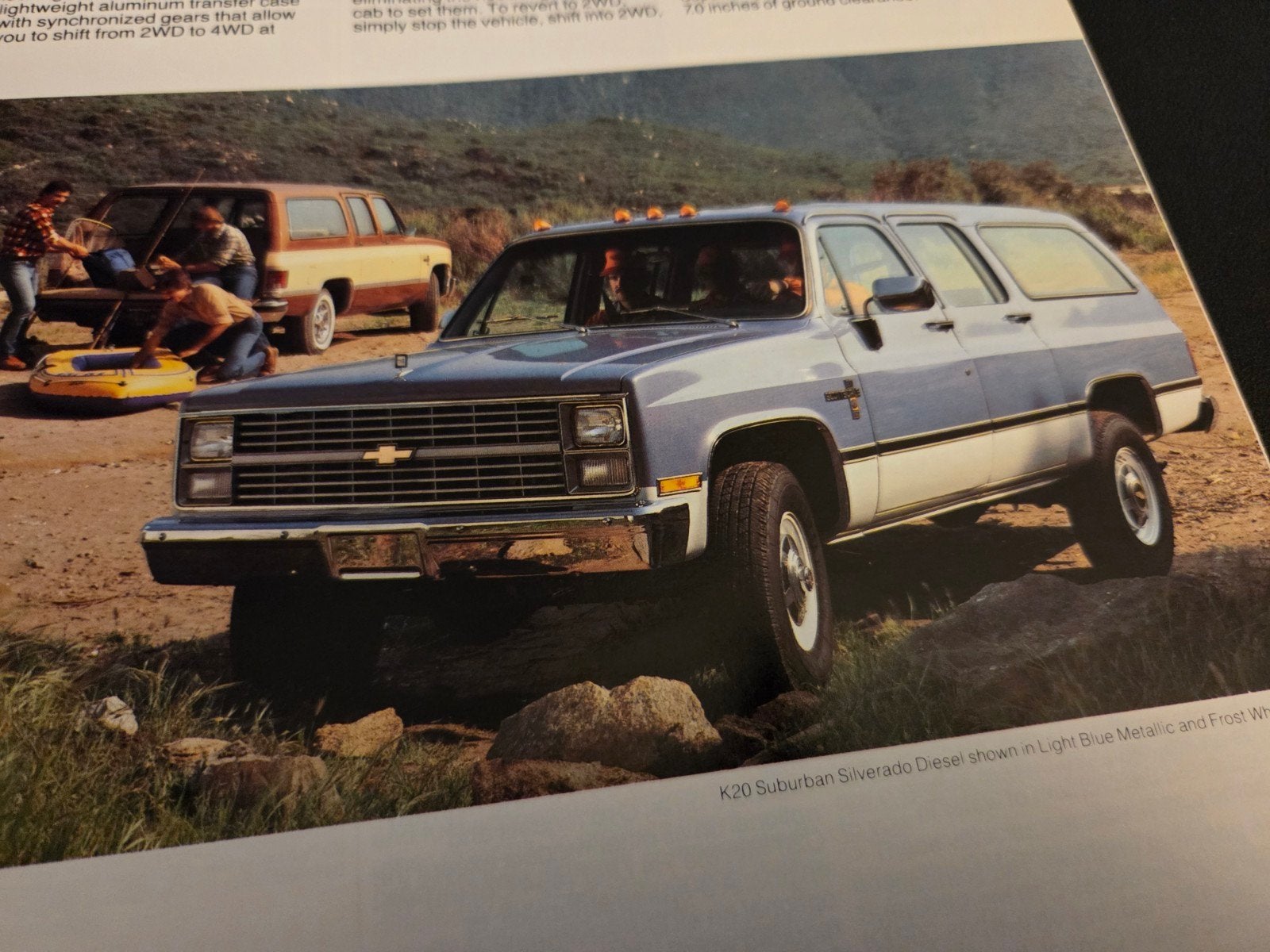 Brochure Chevrolet Suburban 1983 USA, Ophalen of Verzenden, Zo goed als nieuw, Chevrolet