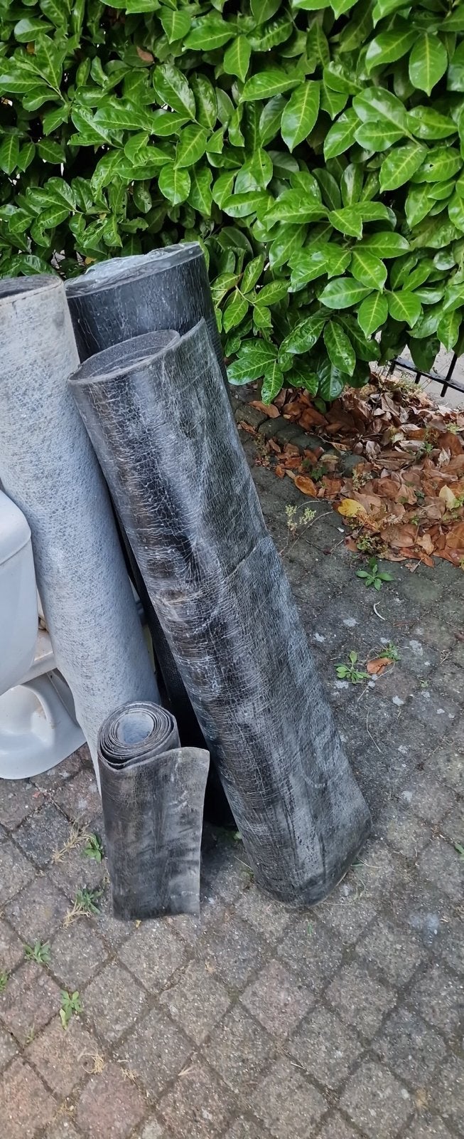 3 rollen dakleer: onderlaag, toplaag, met en zonder leislag, Ophalen, Overige materialen, Gebruikt, Zwart