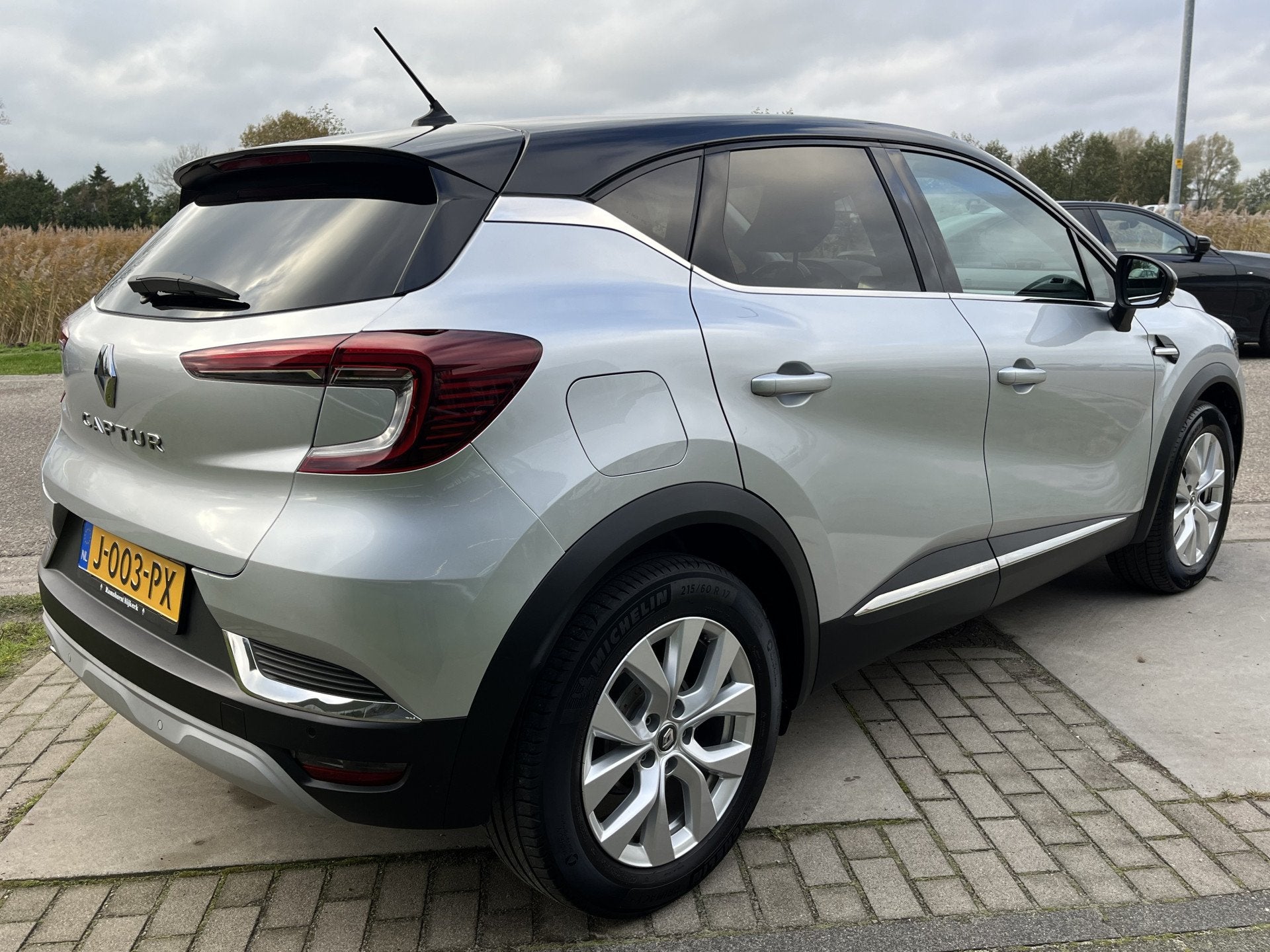 Renault Captur 1.0 TCe 100 Intens / Apple Carplay-Android Au, Auto's, Voorwielaandrijving, 12 maanden, 101 pk, Gebruikt
