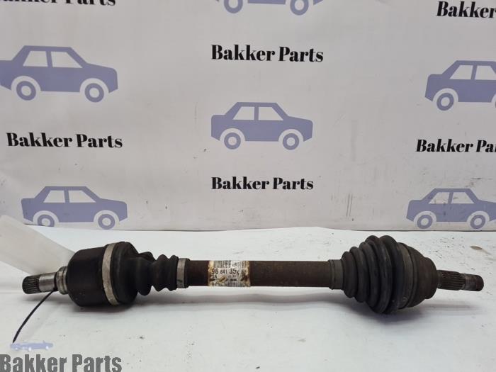 Aandrijfas links-voor van een Peugeot 3008, Gebruikt, -, -, Ophalen of Verzenden