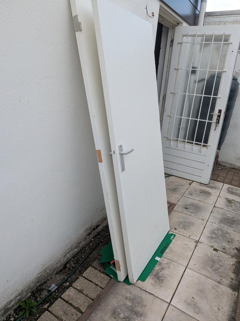 2 deuren, Doe-het-zelf en Verbouw, Deuren en Horren, Ophalen of Verzenden, Binnendeur, 200 tot 215 cm