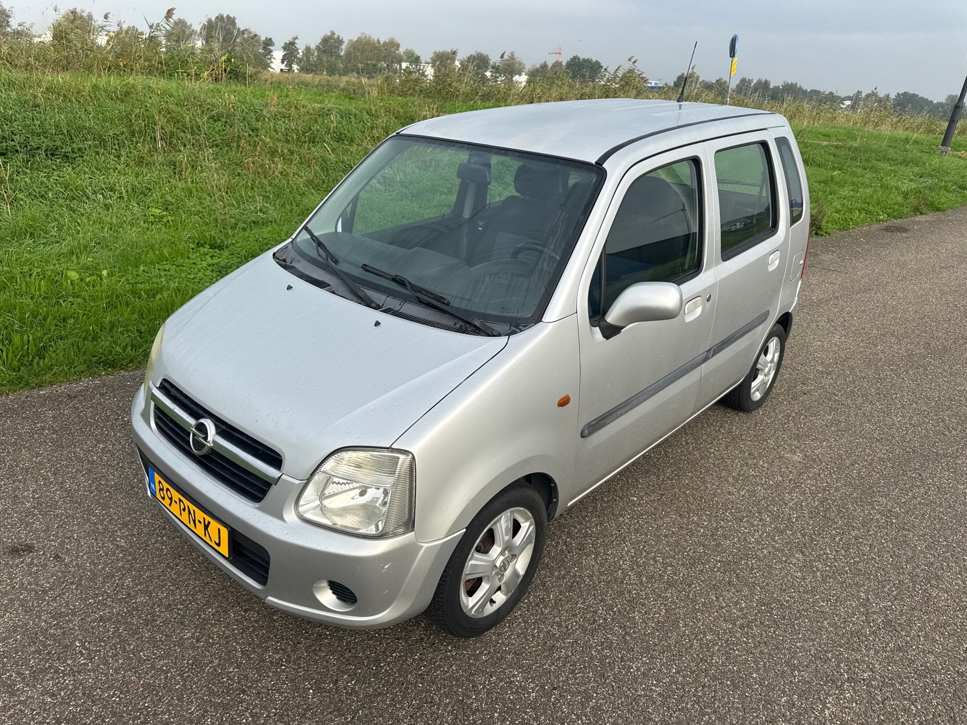 Opel Agila 1.2-16V Maxx incl gloednieuw apk ! leuke beginner, Voorwielaandrijving, Origineel Nederlands, Bedrijf, Handgeschakeld