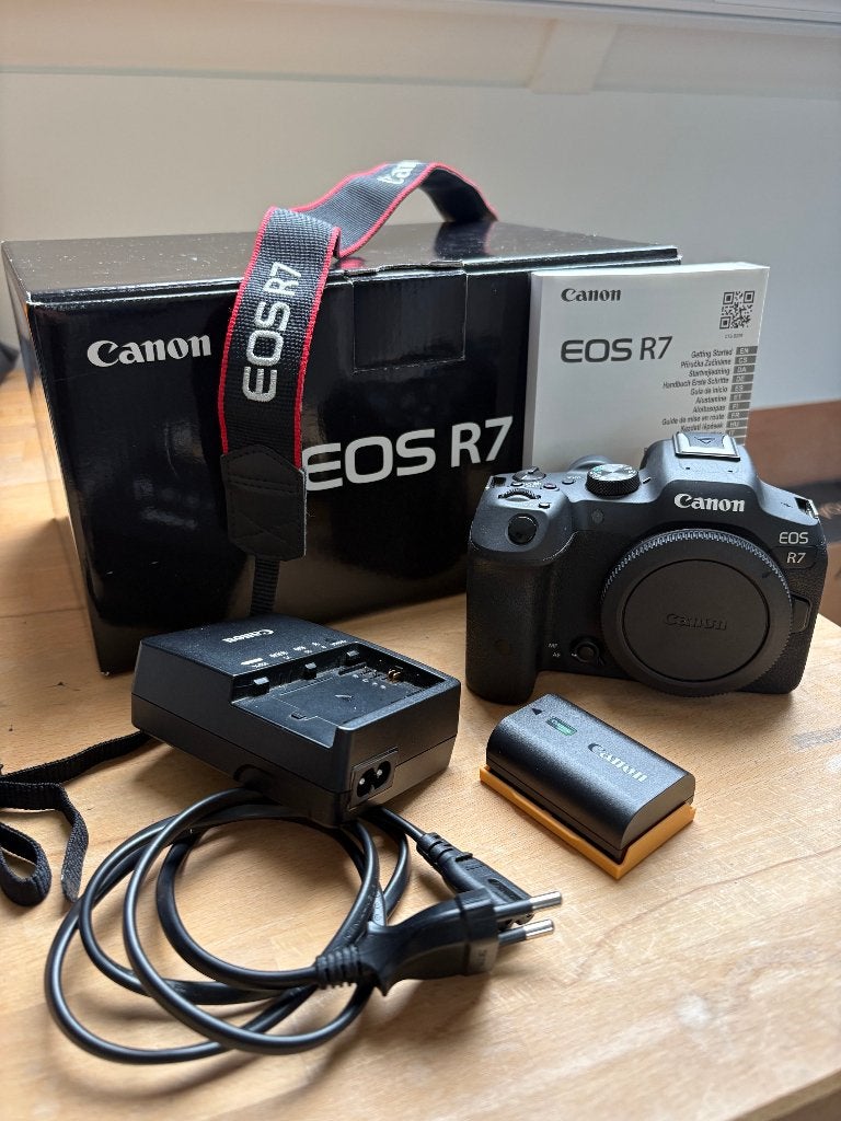 Canon EOS R7 body, Ophalen, Canon, Accu, 32 megapixels