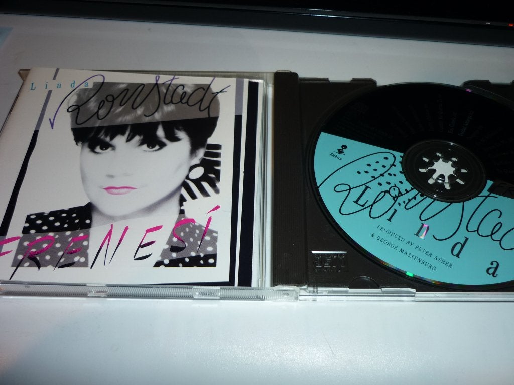 Linda Ronstadt - Frenesí CD (1992), Inclusief doosje, Ophalen of Verzenden, Verzamelalbum, Gebruikt
