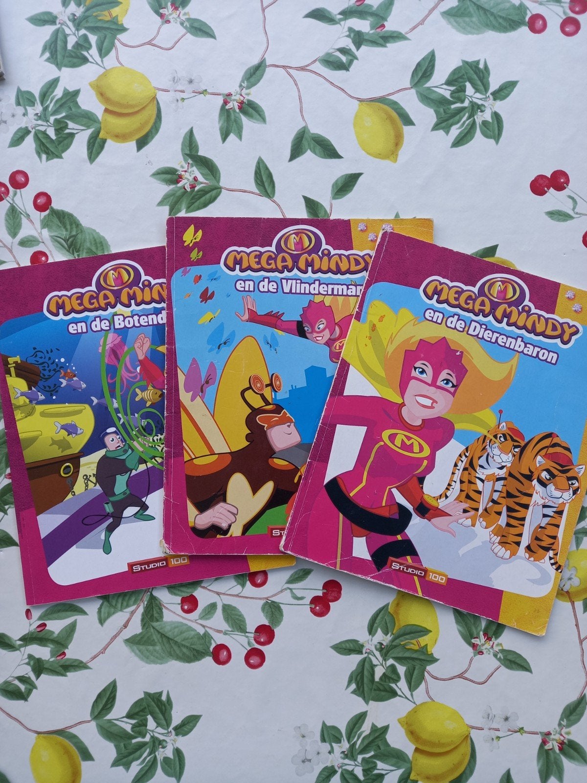 B Mega Mindy Boeken - 3-delige set, Ophalen of Verzenden, Gelezen, Studio 100, Fictie algemeen