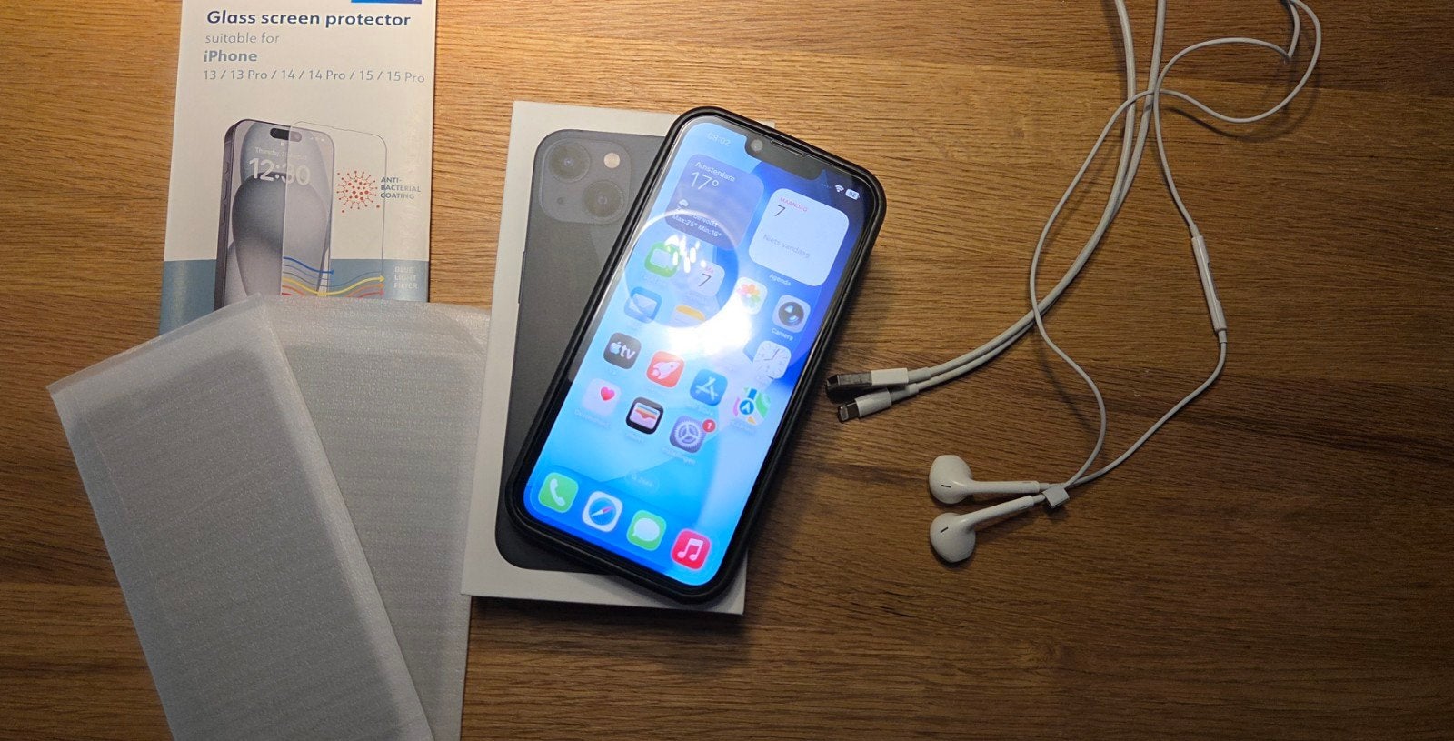 iPhone 13 128GB Zwart met accessoires, Telecommunicatie, Mobiele telefoons | Apple iPhone, Ophalen, 128 GB, Zwart, IPhone 13