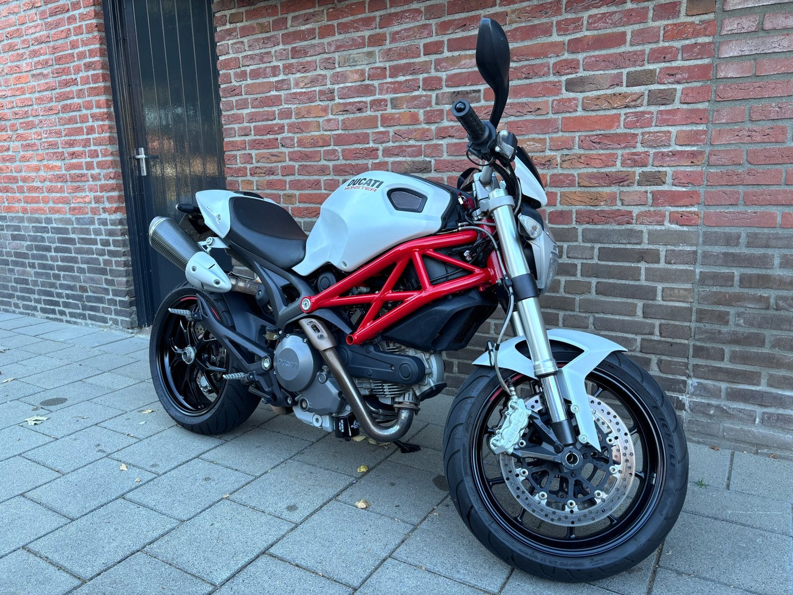 Ducati Monster 796 Termignoni, 2 cilinders, Occasion, Motorrijbewijs A, Sportuitlaat