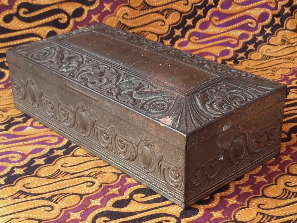 Mooi oud Ardath kistje uit Engeland voor sigaren 17 cm., Ophalen of Verzenden