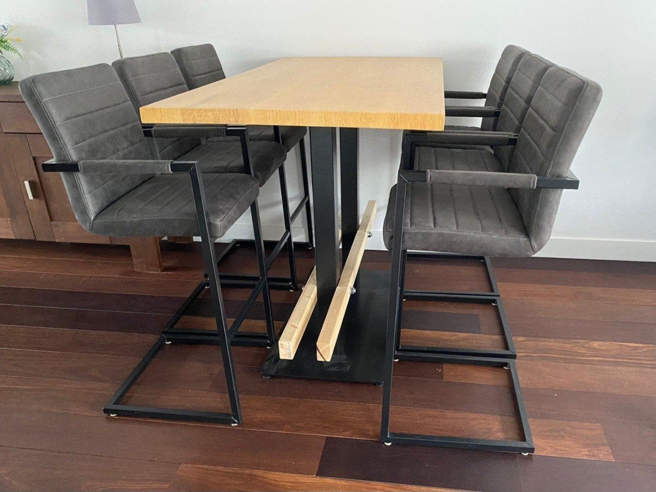 Bartafel met 6 barstoelen - 160x80x109cm, Ophalen, 5 krukken of meer, Met voetsteun, Zo goed als nieuw