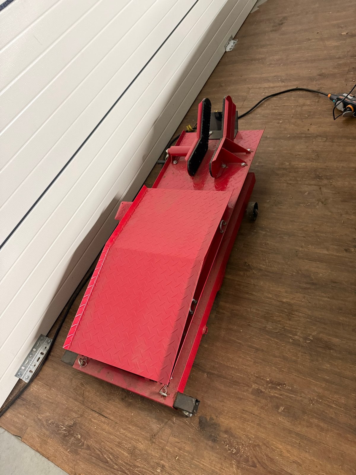 HBM 360 kg Motorheftafel - Rood, Ophalen of Verzenden, Nieuw