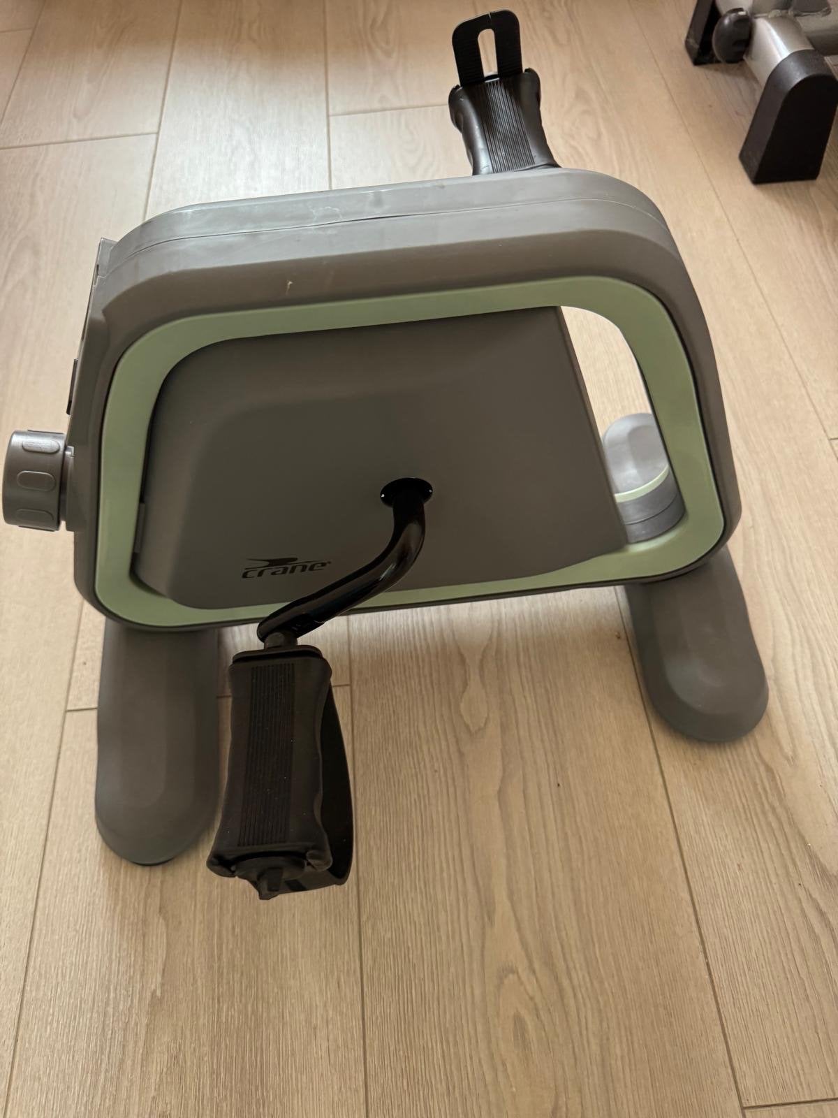 Crane Mini Hometrainer - Compact en Effectief, Sport en Fitness, Fitnessapparatuur, Ophalen, Kunststof, Armen, Zo goed als nieuw