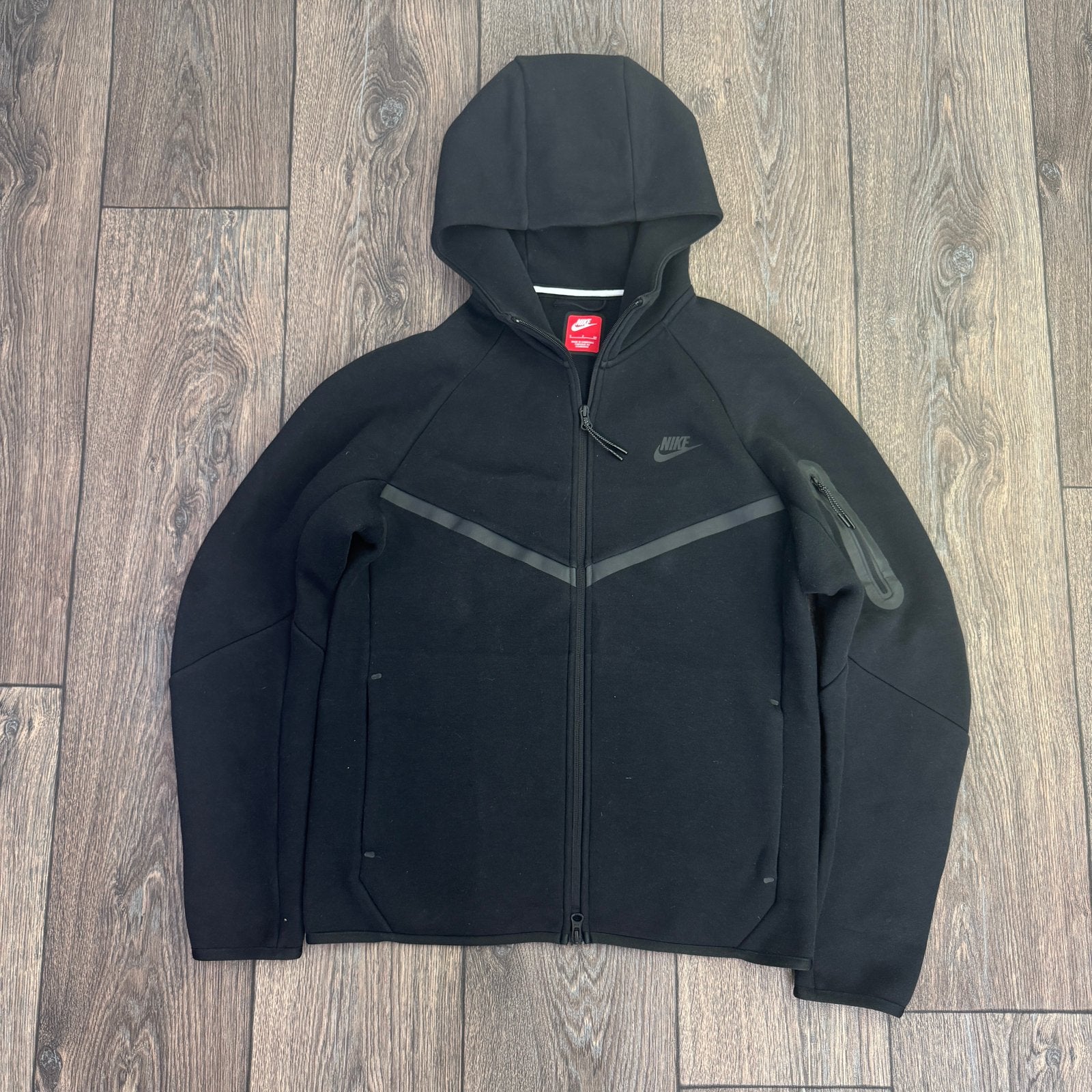 Nike Tech Fleece Vest 2024 | Maat S | Zwart | Q069, Kleding | Heren, Zwart, Ophalen of Verzenden, Zo goed als nieuw, Algemeen