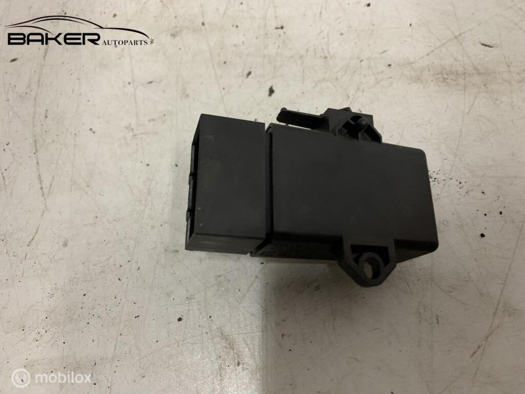 Seat Ibiza 6J ('08-'17) Stoelverwarming module 6R0959772, Gebruikt, Ophalen of Verzenden, Seat, Seat