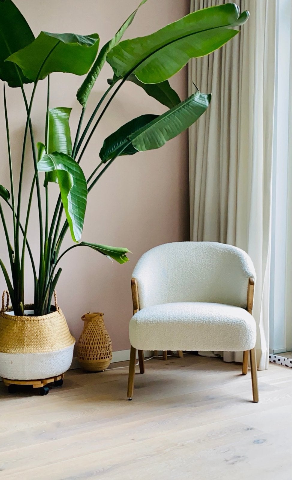 Bouclé Fauteuil met Houten Frame, Huis en Inrichting, Ophalen, Gebruikt, Minder dan 75 cm, Stof