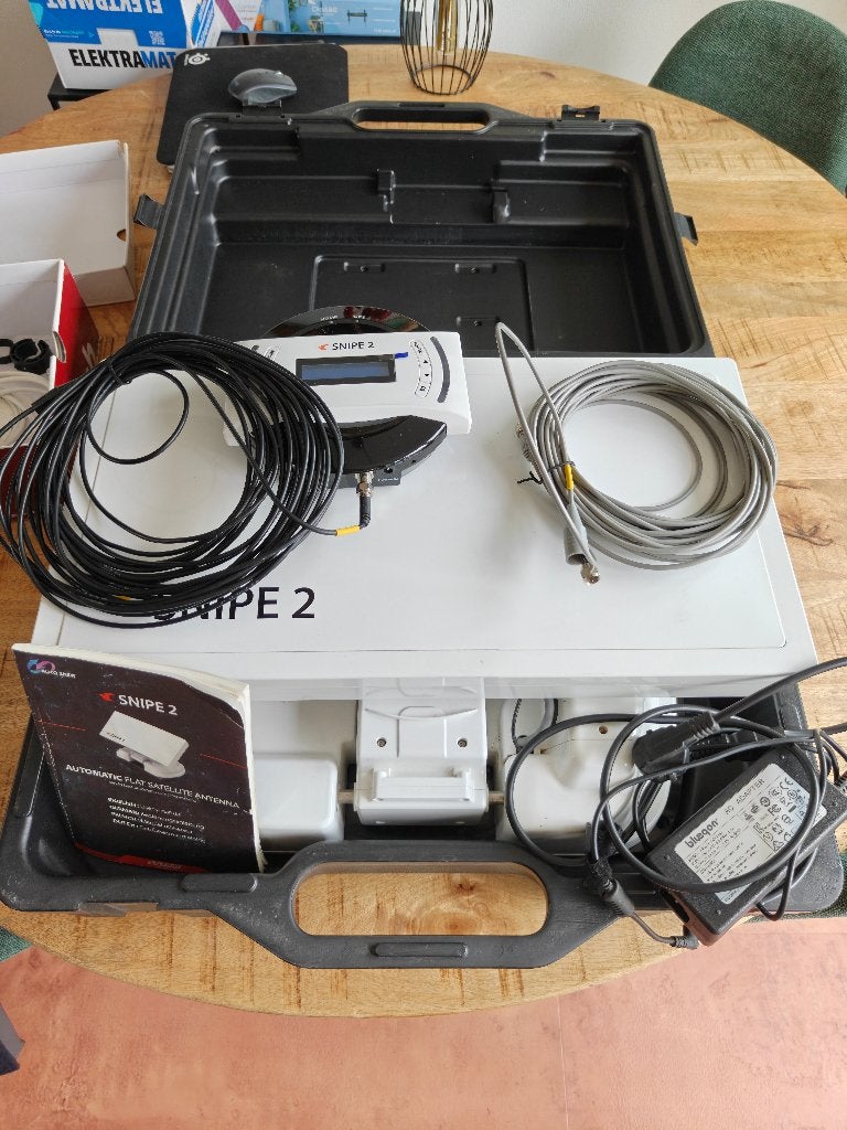 Snipe 2 single edition automatische schotel in koffer, Ophalen, Gebruikt, (Schotel)antenne, Overige merken