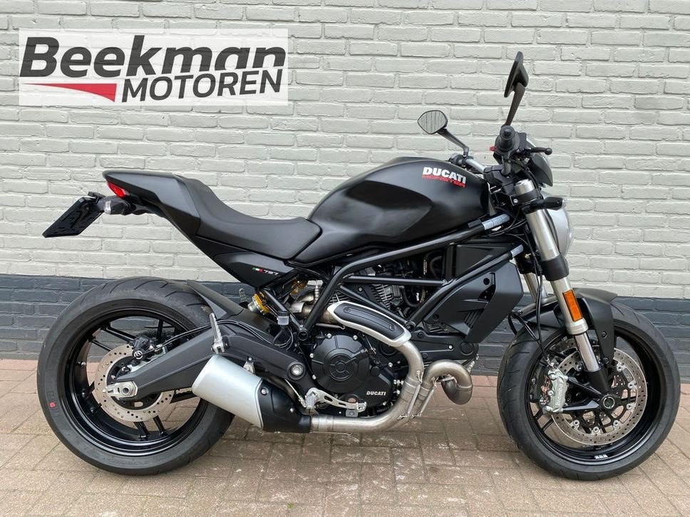 DUCATI MONSTER 797 (bj 2018) 7,097 km Dark, Motoren, Motoren | Ducati, DUCATI, 2 cilinders, Motorrijbewijs A, Bedrijf