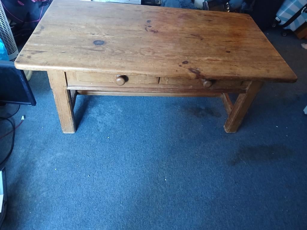 Oud geloogd grenen salontafel, Huis en Inrichting, Ophalen, Gebruikt, 100 tot 150 cm, 50 tot 100 cm