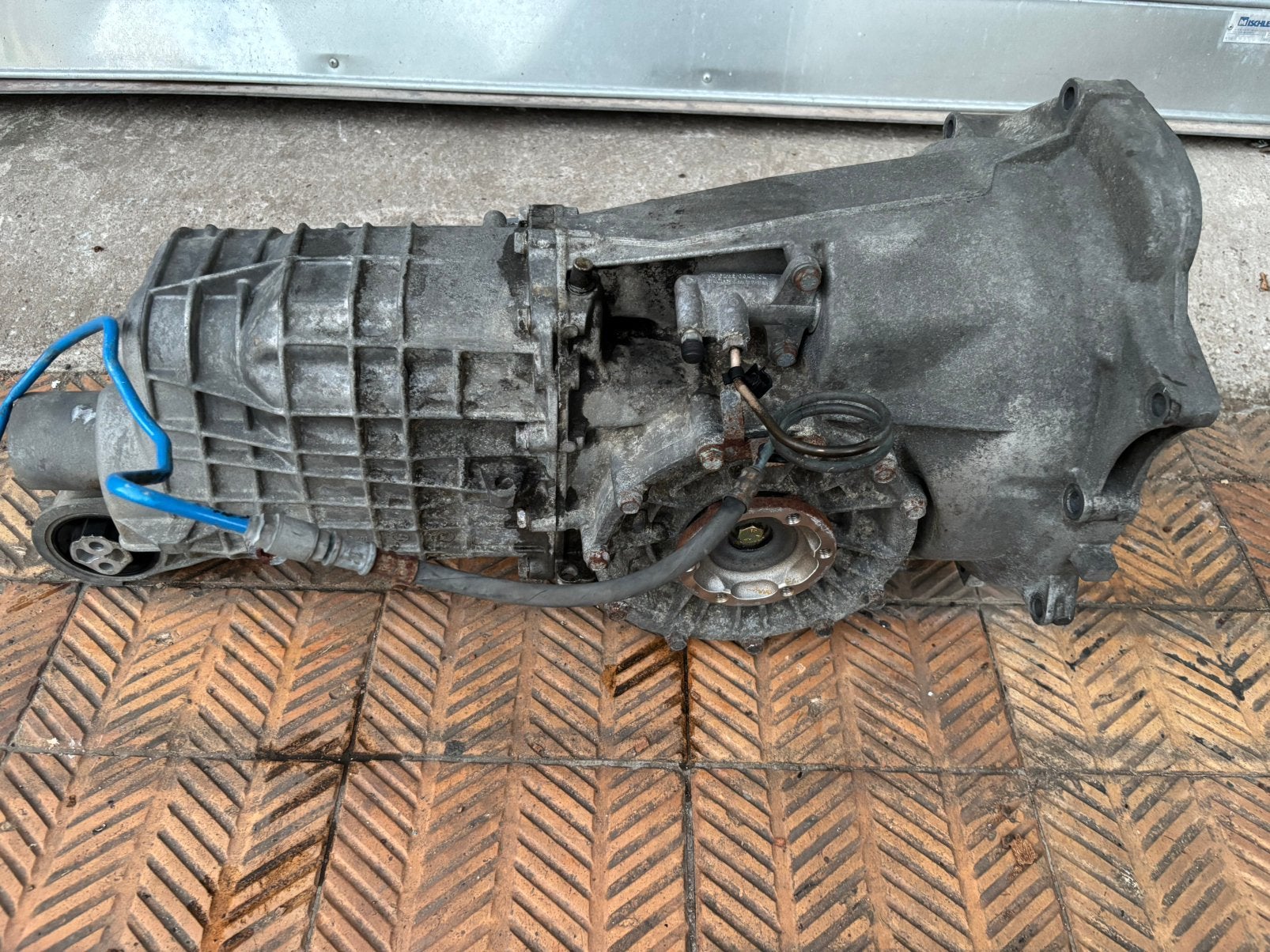 1x handbak porsche 996 3,4 G96/00 met spare optie 220, Ophalen of Verzenden, Porsche