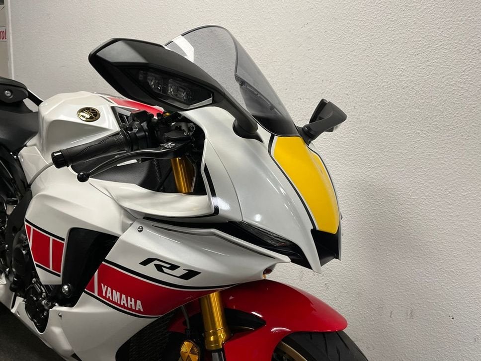 ️Yamaha YZF R1 60TH ANNIVERSARY (bj 2024)️, 4 cilinders, Motorrijbewijs A, Bedrijf, Onbekend