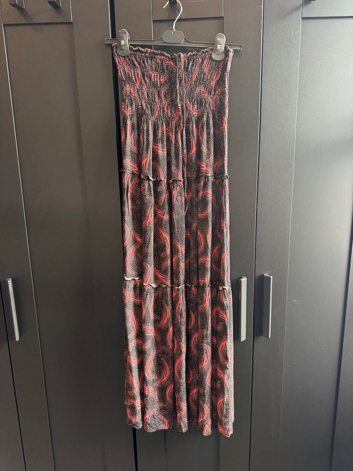 Hippie Ibiza Jurk - Zwart met Rode Patronen one size, Maat 38/40 (M), Zwart, Ophalen of Verzenden, Zo goed als nieuw