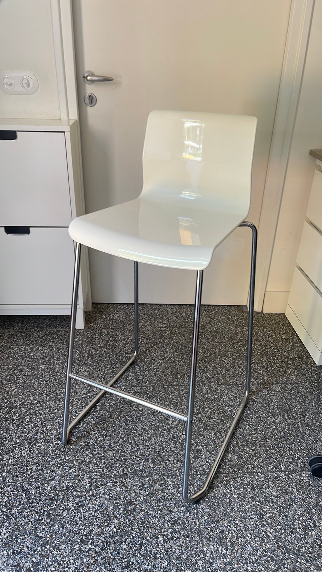 Ikea kruk Glenn, Ophalen, Gebruikt, Met voetsteun, 60 tot 90 cm
