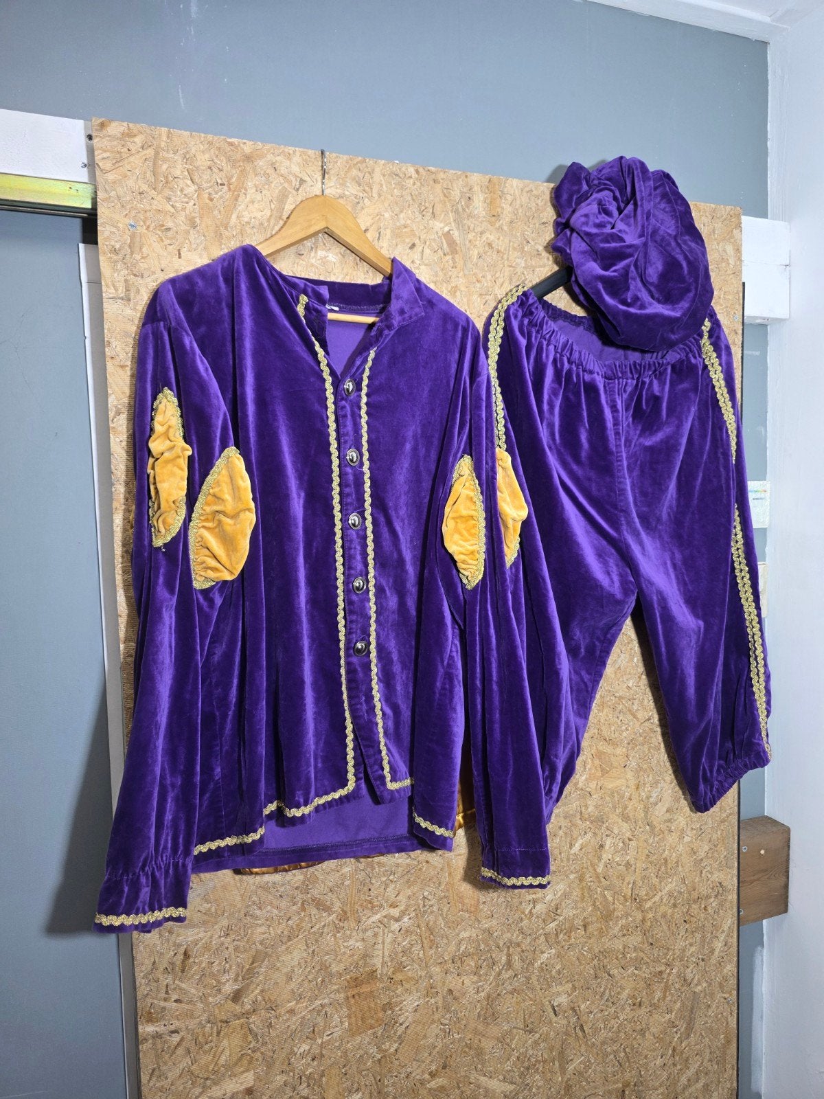 Mooi Pietenpak te koop!, Ophalen of Verzenden, Nieuw