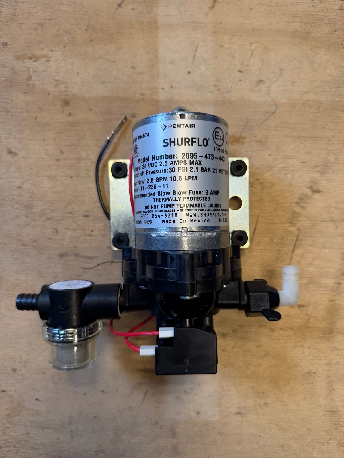 SHURFLO trailking 24V, Ophalen of Verzenden, Zo goed als nieuw, Elektrisch, Overige typen