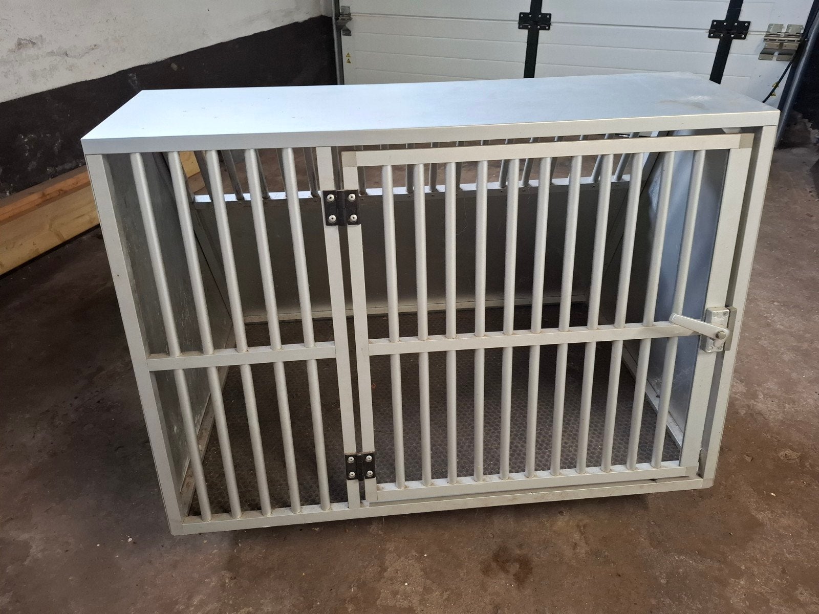 Bench, aluminium, Dieren en Toebehoren, Ophalen, Gebruikt