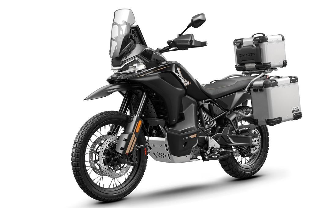CFMOTO 800MT-X (bj 2026), Meer dan 35 kW, Toermotor, 799 cc, Contact@bwimport.be