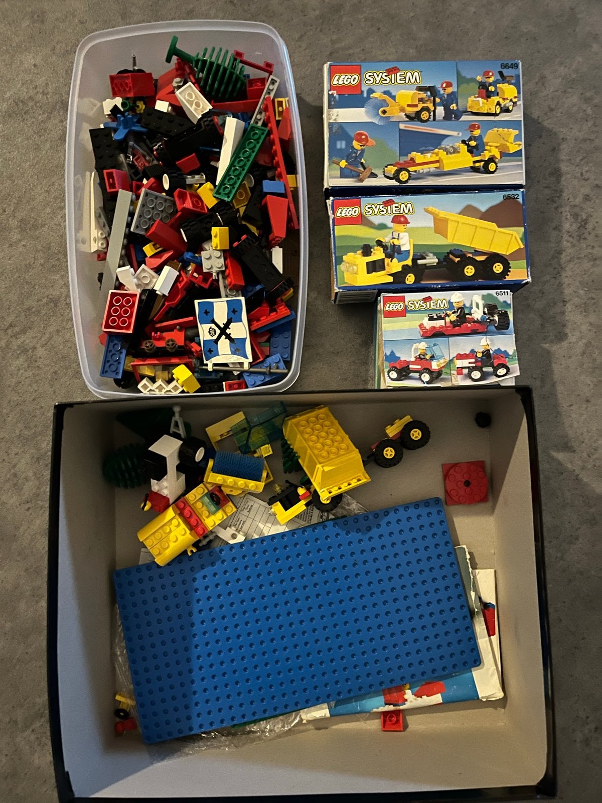 LEGO  met sets en grondplaat en losse lego