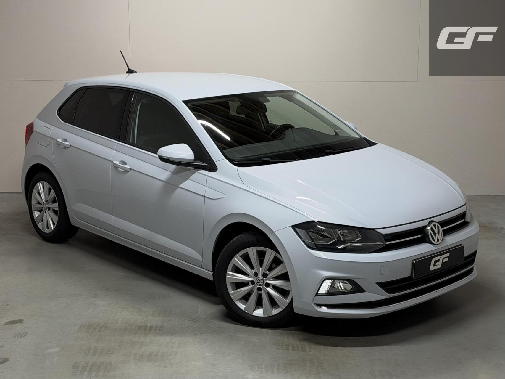 Volkswagen Polo 1.0 TSI Highline DSG Carplay ACC Camera NAP, Dealer onderhouden, Stof, Gebruikt, 95 pk