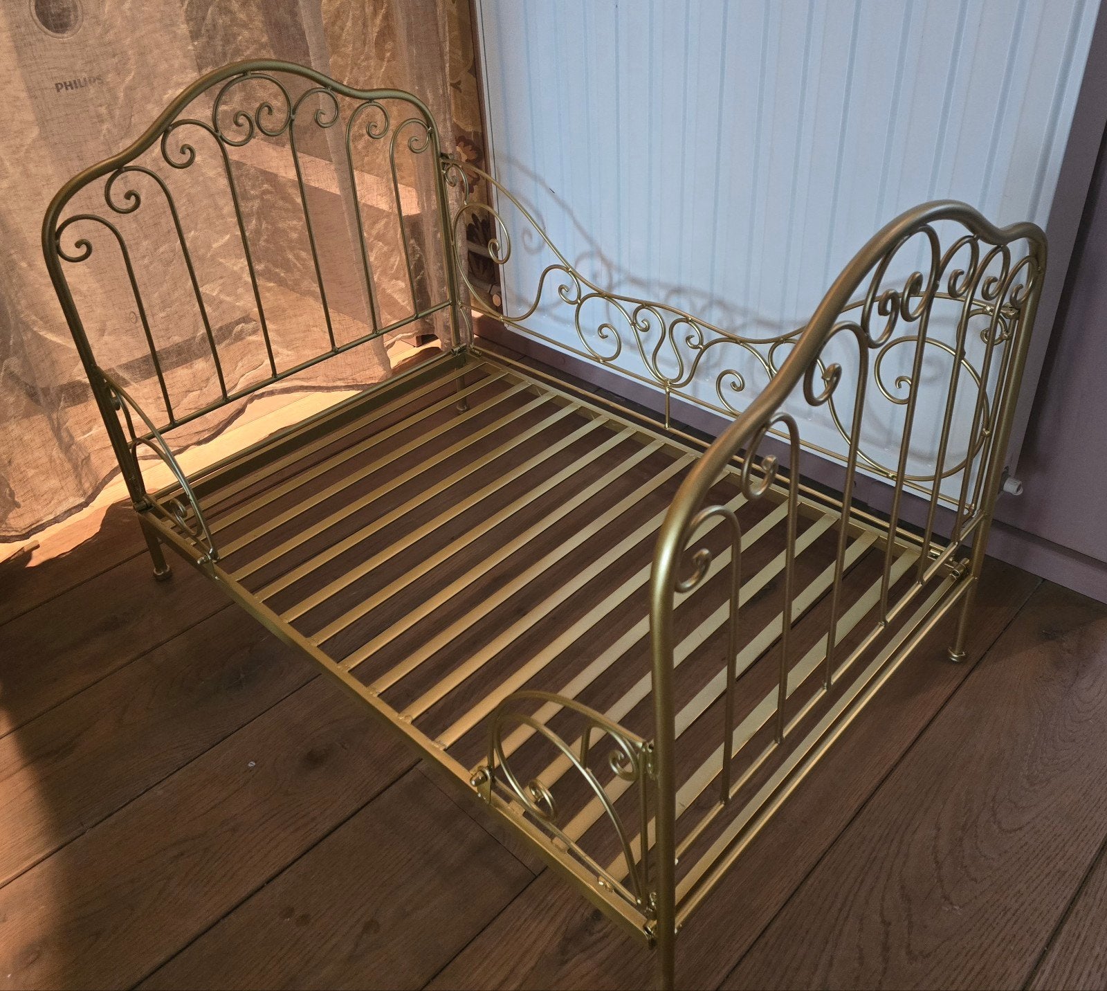 *NIEUW*GOUDKLEURIG BROCANTE GROOT HONDENBED - INFO ZIE ADVER, Ophalen of Verzenden, Nieuw, Overige