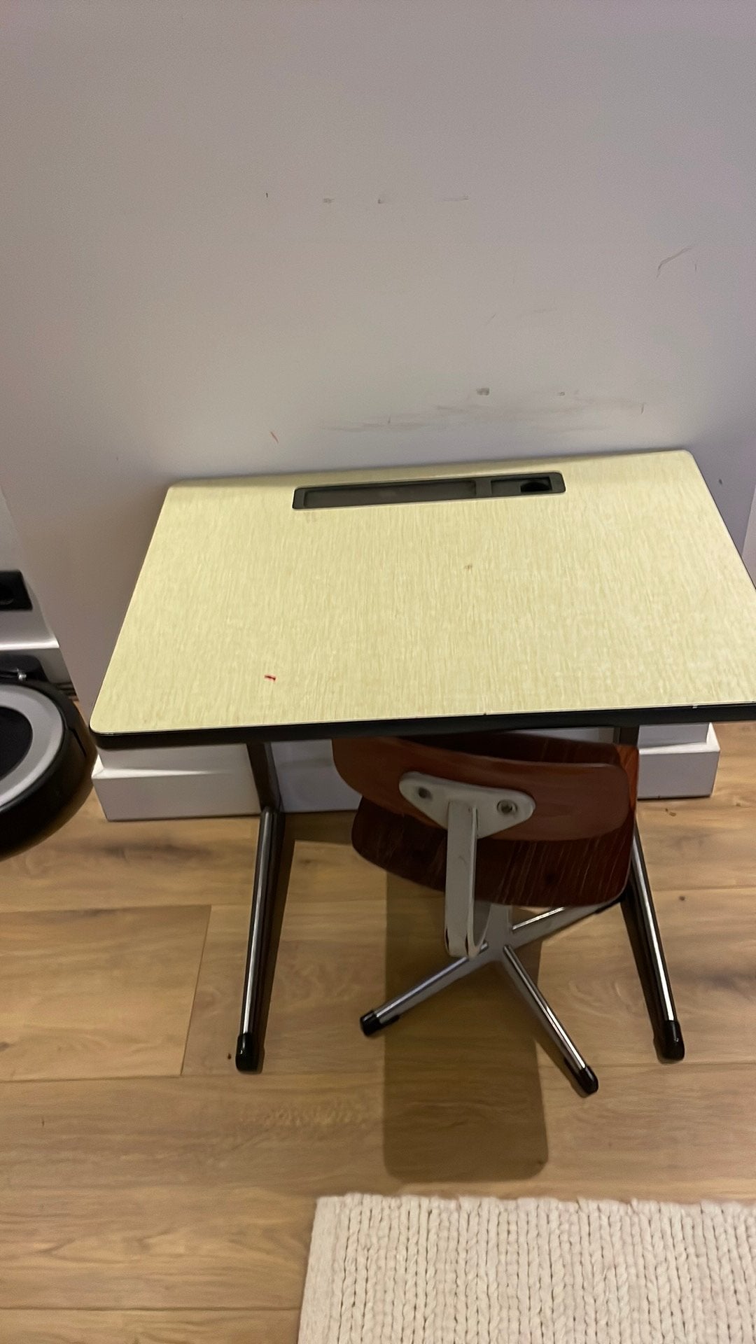 Uniek vintage Formica schooltafel met stoeltje, Ophalen of Verzenden, Zo goed als nieuw, Tafel(s) en Stoel(en)