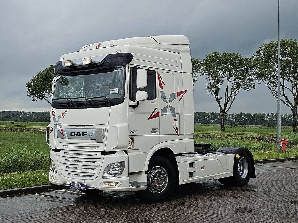 DAF XF 480 space cab, Auto's, Vrachtwagens, Automaat, Euro 6, Stoelverwarming, Wit
