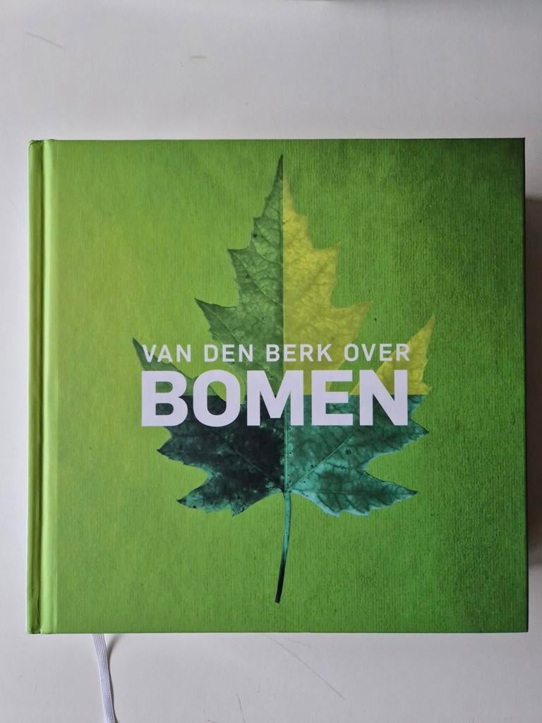 Van den Berk over Bomen - Nieuw boek voor tuinontwerpers, Ophalen of Verzenden, Nieuw, Van den Berk, Tuinontwerpen