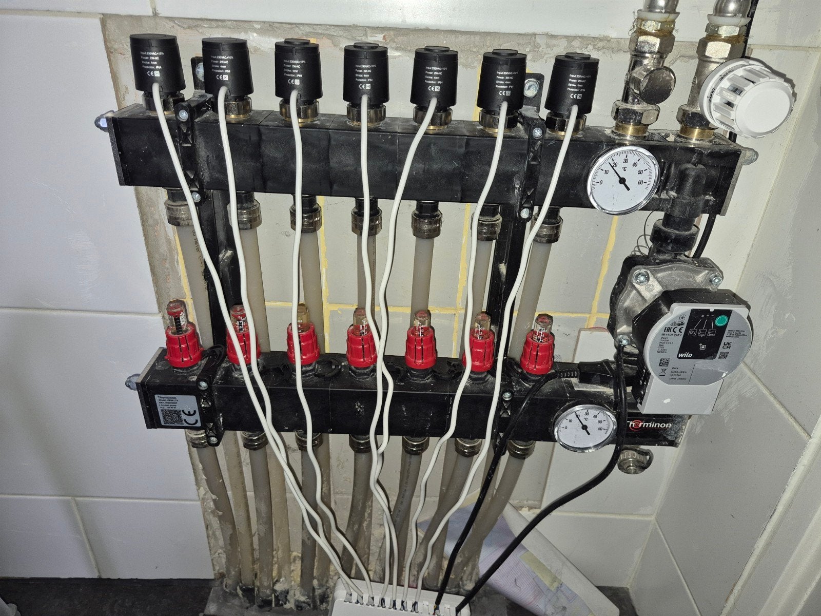 Therminon composiet Vloerverwarming verdeler, 7 groeps, Doe-het-zelf en Verbouw, Ophalen, 30 tot 80 cm, Overige typen, Zo goed als nieuw