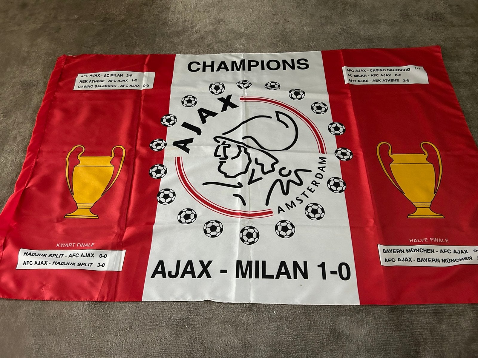 Ajax. Vlag.   Ajax -  Milan. 1-0.   150/100, Ophalen of Verzenden, Nieuw, Ajax, Overige typen