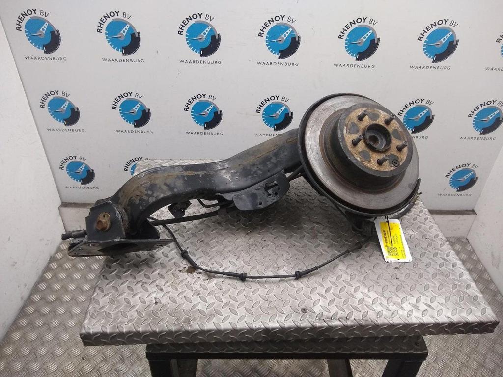 NISSAN QASHQAI DRAAGARM ONDER RA 2012, Ophalen of Verzenden, Gebruikt, Stiba lid