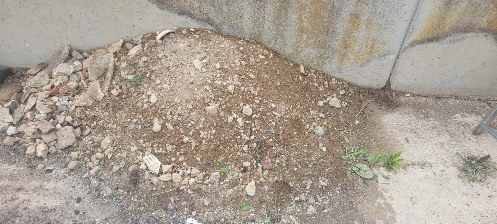 Schoon puinafval (steenpuin) voor oprit of andere doeleinden, Ophalen, Overige materialen, Gebruikt, Overige typen