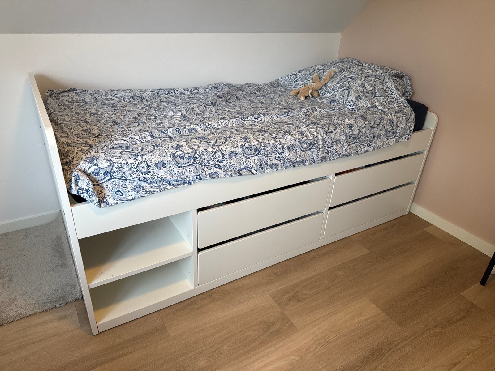 IKEA SLÄKT Bedframe met opberger + lattenbodem, wit, 90x200c, Ophalen, 85 tot 100 cm, Zo goed als nieuw, Lattenbodem