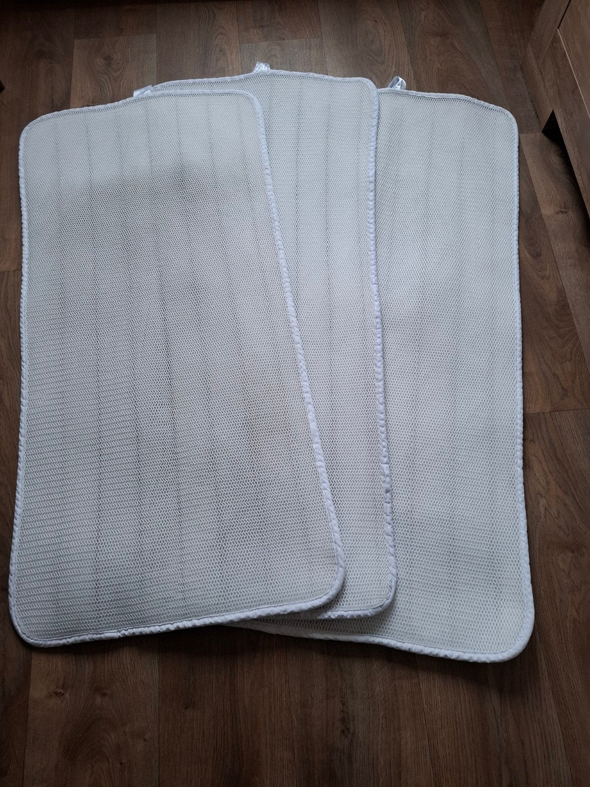 Matrasbeschermer/topper Aerosleep 60 x 120 ledikant, Kinderen en Baby's, Kinderkamer | Beddengoed, Gebruikt, Jongetje of Meisje
