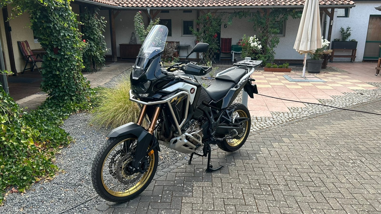 Honda Africa Twin Adventure Sports CRF1100 DCT | Kofferset, 2 cilinders, Occasion, Motorrijbewijs A, Particulier