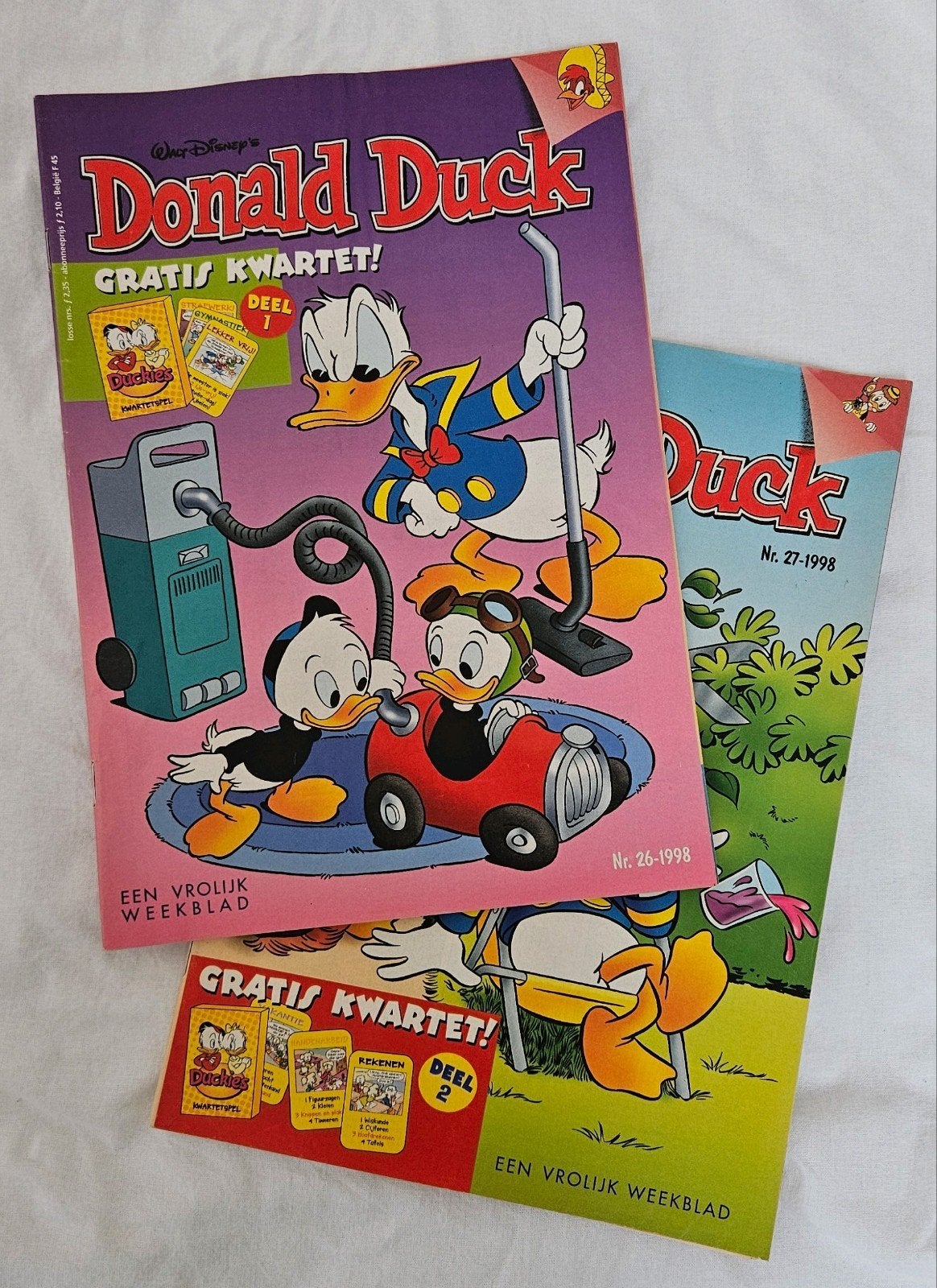 Donald Duck Weekblad - Nrs. 26 & 27 uit 1998 met kwartet, Boeken, Meerdere stripboeken, Ophalen of Verzenden, Gelezen, Walt Disney